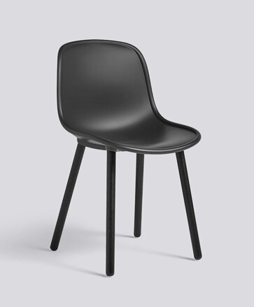 Židle Neu 12, sedák Soft Black, černě mořená noha